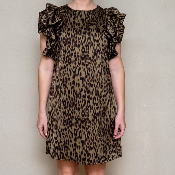 THML sz S green Leopard print puff sleeve dress - Picture 7 of 11